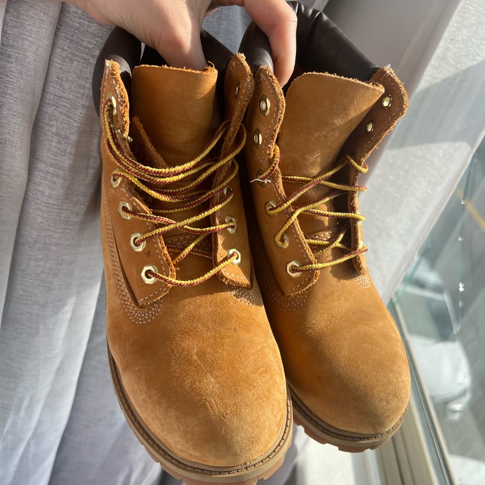 Classic timberland